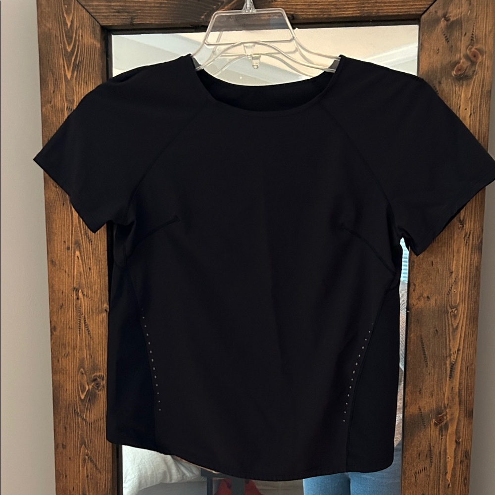 Lululemon Athletica Black Short Sleeve Top